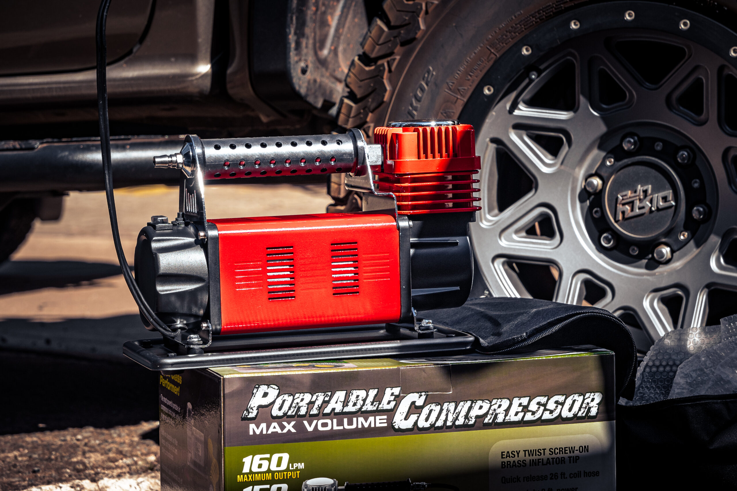 Opposite_Lock_Pics-35